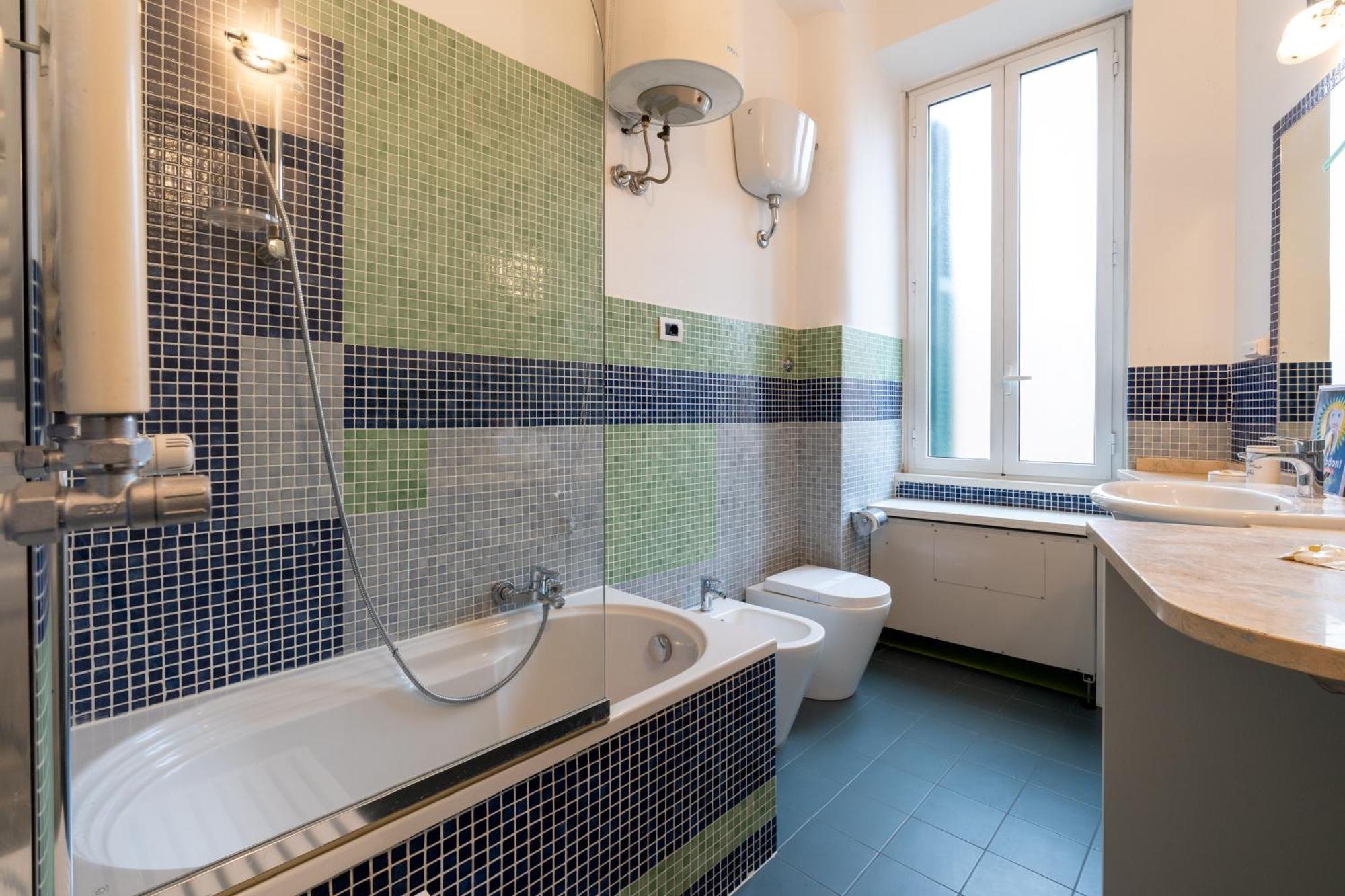 Apartment Sweet Charming