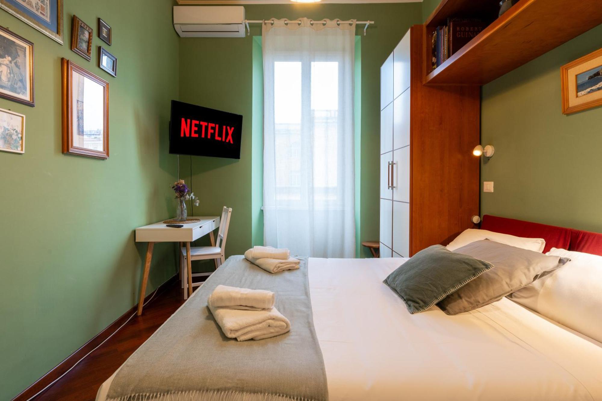 Apartment Sweet Charming